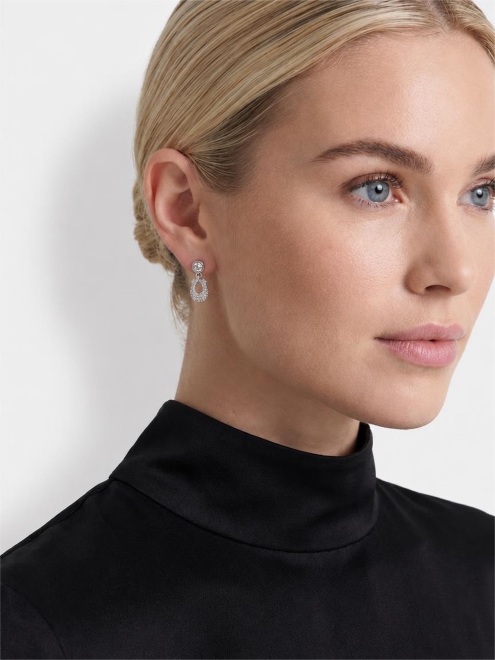 Coach Crystal Pavé Drop Earrings - Silver